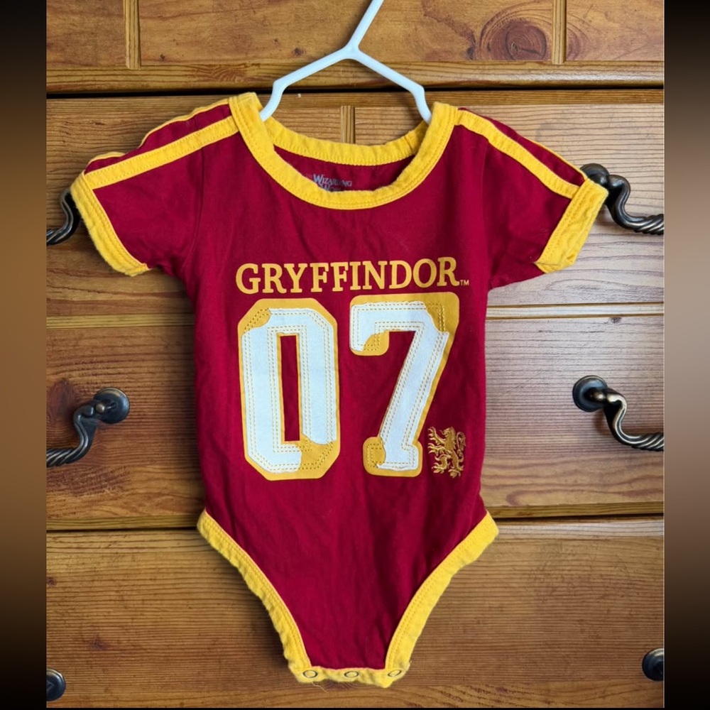 Harry Potter “Gryffindor” onesie size 6m
